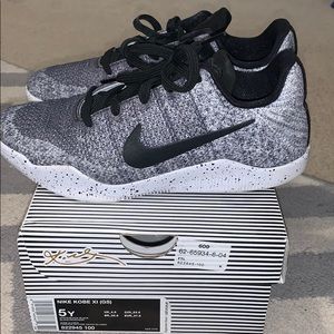 Nike Kyrie S2 Hybrid Black Atomic Powder Release Info HYPEBEAST Nike Kyrie S2 Hybrid Black Atomic Powder Release Info HYPEBEAST
